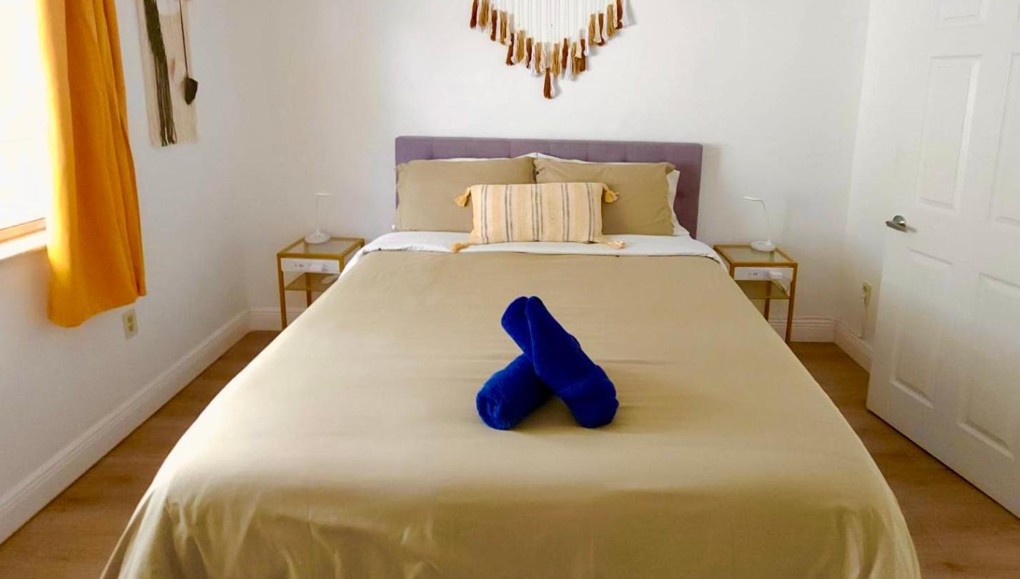 Intimate Casita Mia Minutes Away From Airport, Calle 8, Brickell, Coral Gables, The Beach And More! Miami Exterior foto
